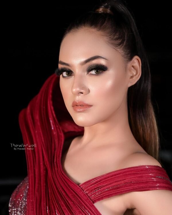 Crimson Charm - Image 2